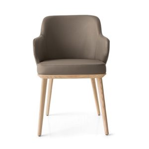 foyer-leather-armchair-calligaris_wood legs