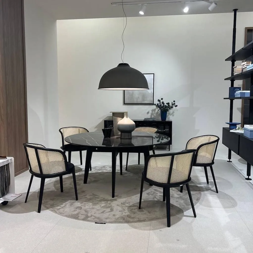 calligaris abrey round dining table adel chair